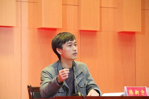 副院长陈新宇为永利官网2015级新生做入学教育报告会