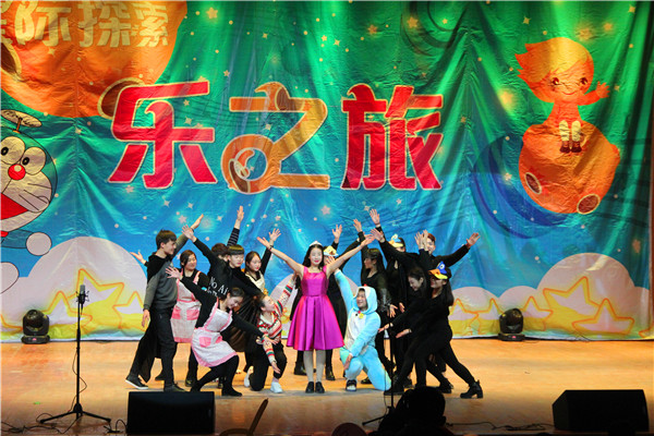 2016121915382031.jpg 永利官网周骏老师举办奥尔夫音乐教学汇报演出
